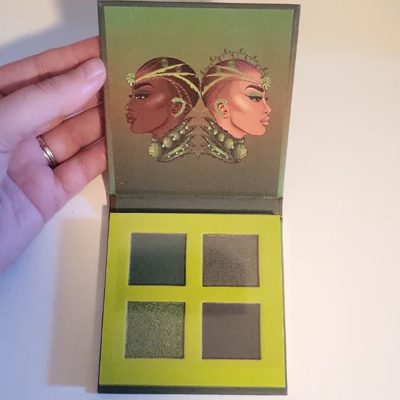 Juvia's Place The Rebel Army Eyeshadow Palette - Picture 4 of 5